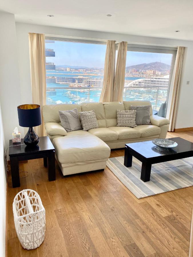 Ocean Village Lovely 2 Bedroom Apartment Gibraltar Exterior foto